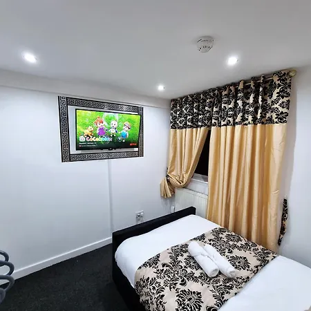 Homestay szállás *ra1gh* For Your Relaxed & Cosy + Free Parking + Free Fast Wifi *